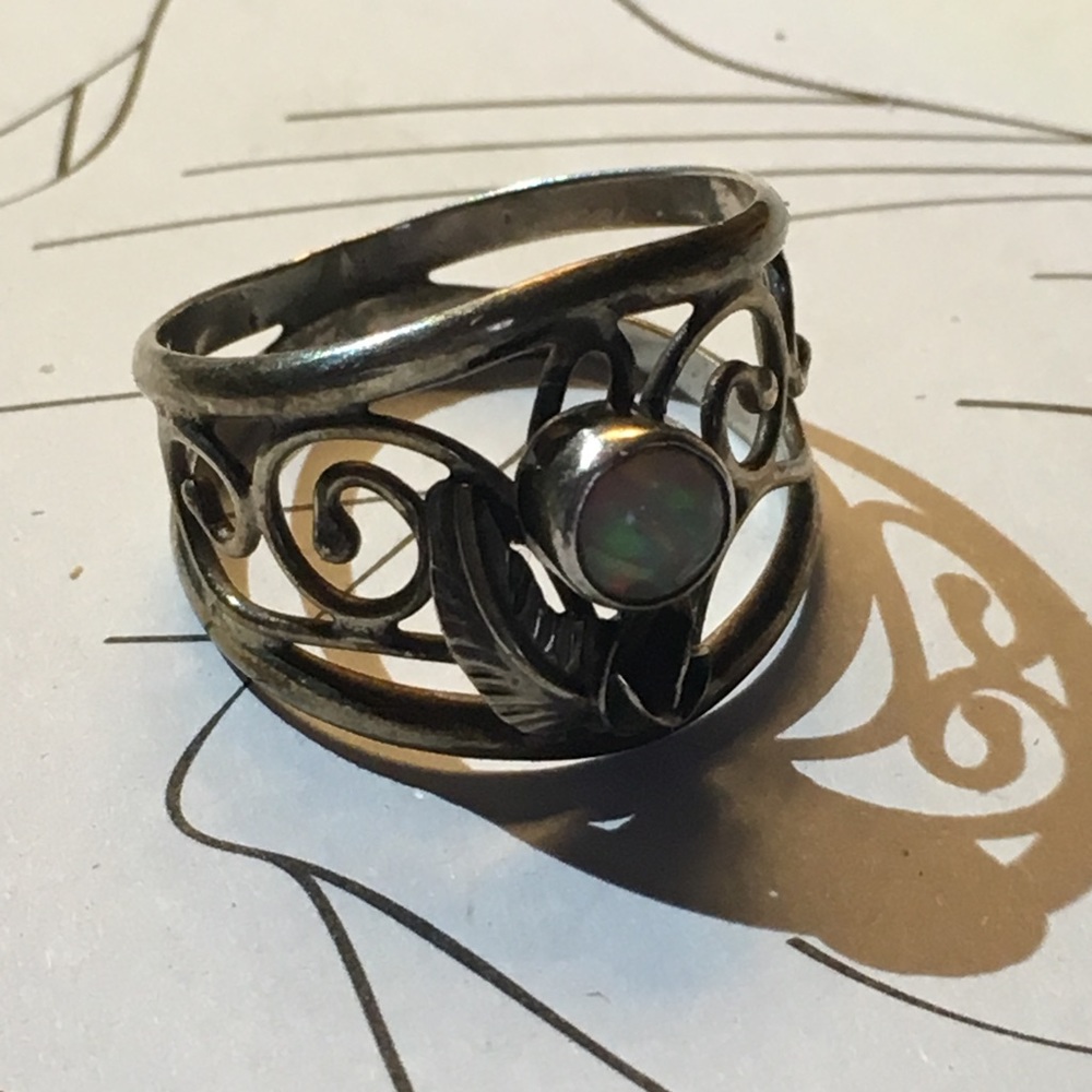 Vintage sterling and opal ring